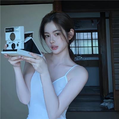 百无禁忌！女高中生私房话海报